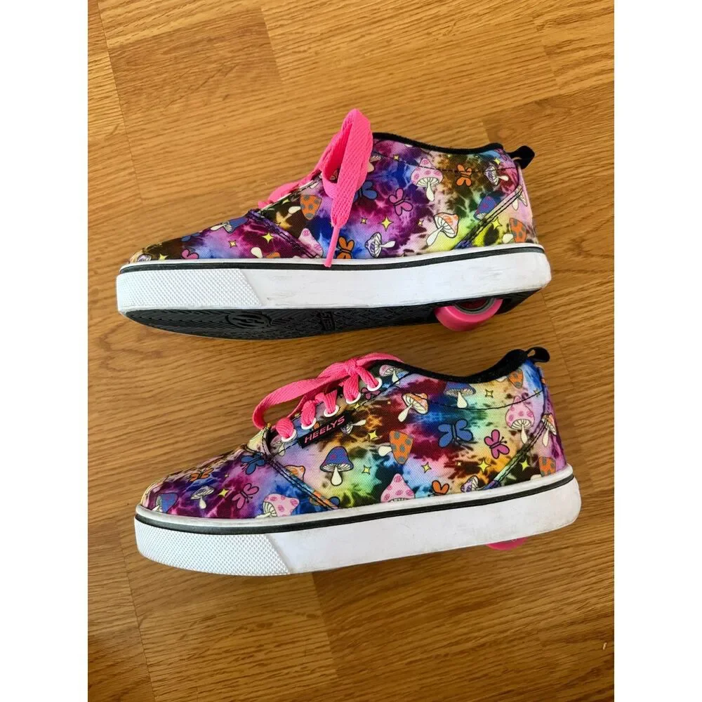 Heely's Sneaker Youth Size 3 - Picture 1 of 8